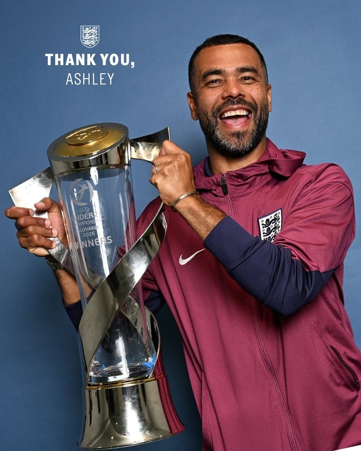 官方：阿什利·科尔卸任英格兰U21主帅，曾率队两夺欧青赛U21冠军
